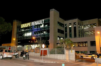 Carnero resta valor al cambio de sede de Renault Comercial