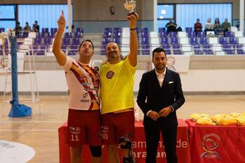 Un torneo de voleibol recauda más de 500 euros para Aspaym