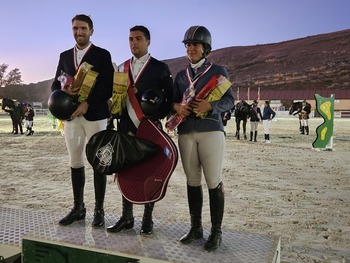 Plata y bronce vallisoletanos en el Regional de saltos