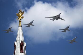 Un bombardero estratégico Tu-22M3 se estrella en Rusia