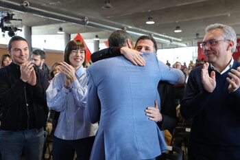 Tudanca muestra su apoyo en lo “personal y político