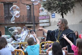 El teatro, la magia y la gastronomía triunfan en Cigales