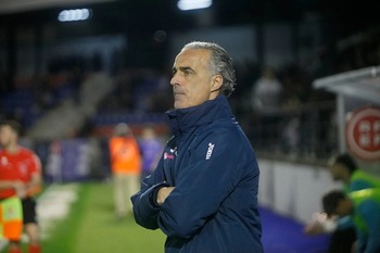 El técnico del Ourense pide disfrutar del Pucela en O Couto