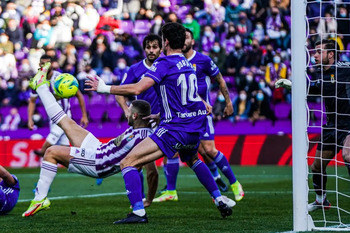 El Pucela ha ganado al Oviedo en seis ocasiones en Segunda