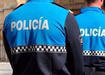 Detenido por agredir a una camarera y un policía