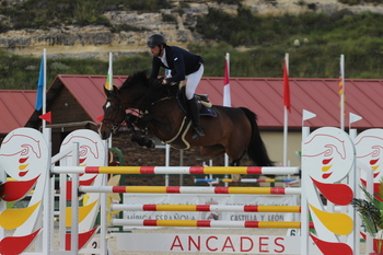 Doblete de Carlos Zárate en el Concurso Nacional de Saltos 2*