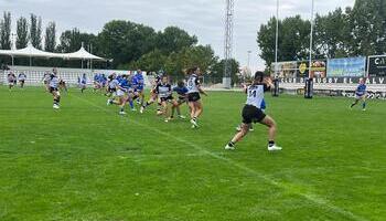 El Salvador femenino gana en su debut en la Copa de la Reina