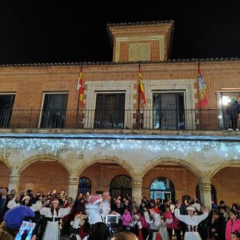 Medina de Rioseco ilumina la Navidad