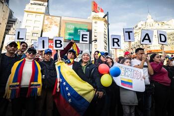 Crece la tensión en la Embajada de Argentina en Caracas