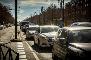 Las ventas de coches crecen tras remontar al final del año